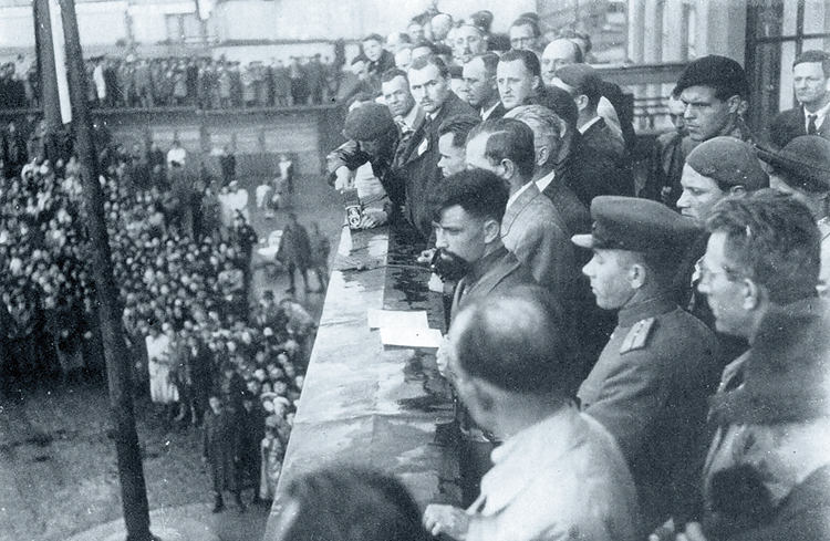 shromáždění 6.5.1945